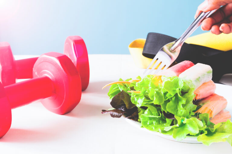 Read more about the article Dieta czy trening – co ważniejsze przy odchudzaniu?